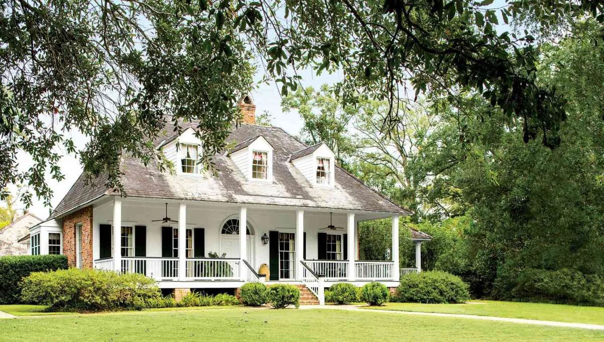 25+ Cottage Farmhouse Exterior Pictures You Will Love 1 cottage farmhouse exterior