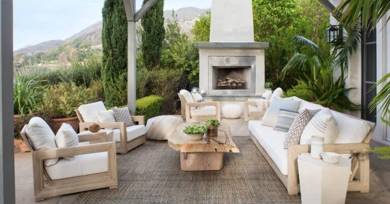 Coastal Outdoor Living